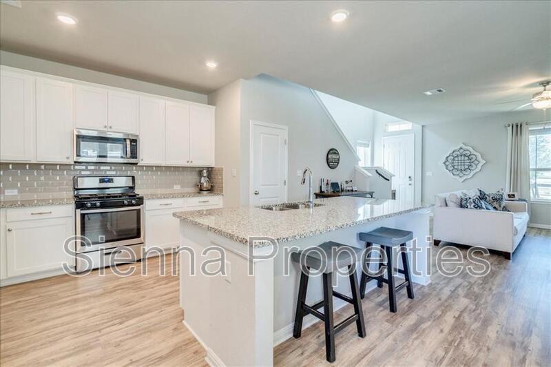 Dripping Springs: Big Sky Ranch: 3 BD 2.5 BA Home for Rent property image