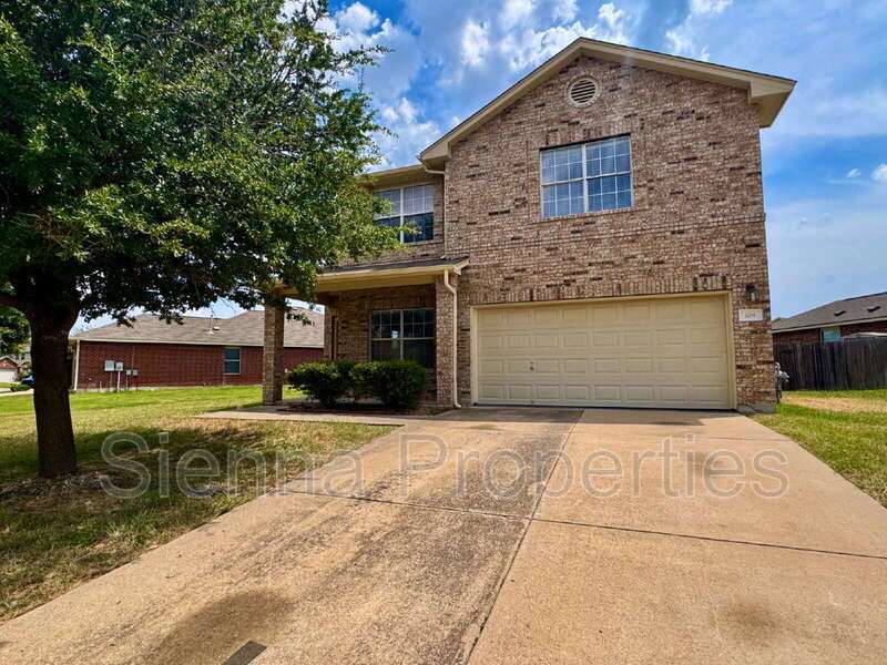 Leander: Old Town Village property image