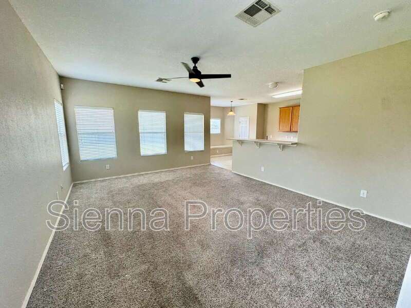 Leander: Old Town Village property image