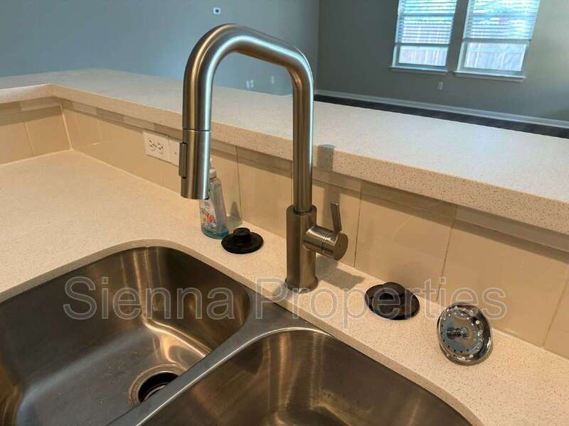 Buda: Whispering Hollow property image