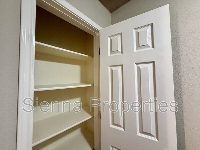 Buda: Whispering Hollow property image