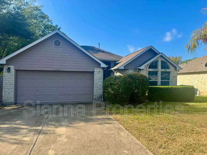 Pflugerville: 4BD 2BA Home for Rent: Giant Yard! property image