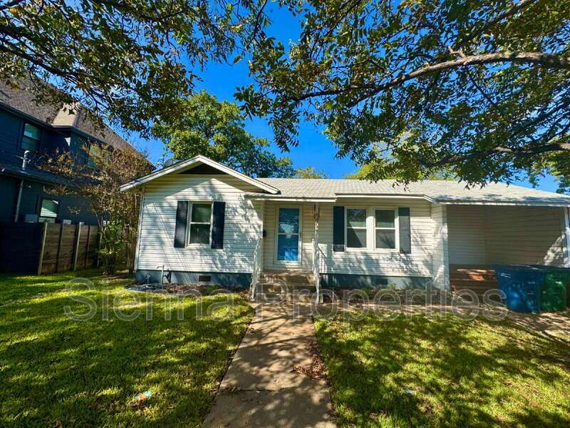 Updated & Charming in the Heart of North Central Austin! property image