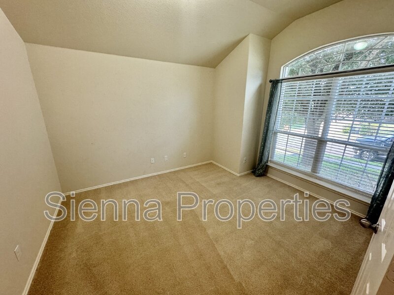 2209 Christoff Loop Austin, TX 78748 property image