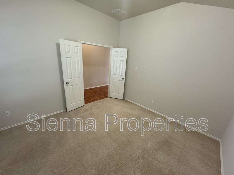 2209 Christoff Loop Austin, TX 78748 property image