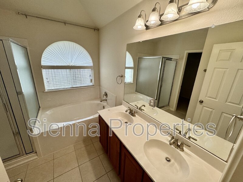 2209 Christoff Loop Austin, TX 78748 property image