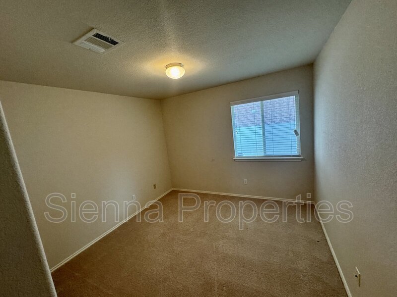 2209 Christoff Loop Austin, TX 78748 property image