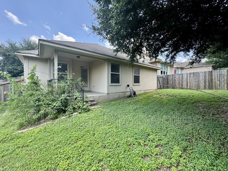 2209 Christoff Loop Austin, TX 78748 property image