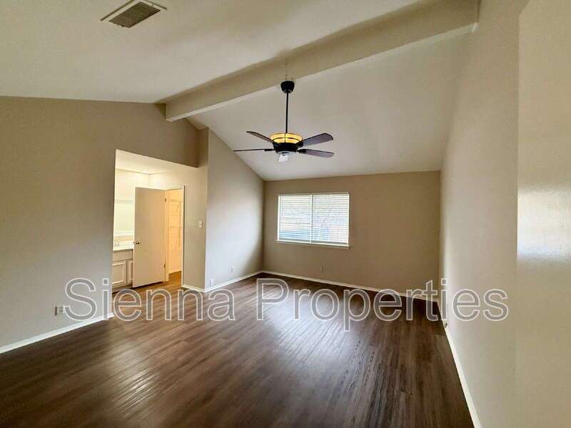 One story updated home! property image