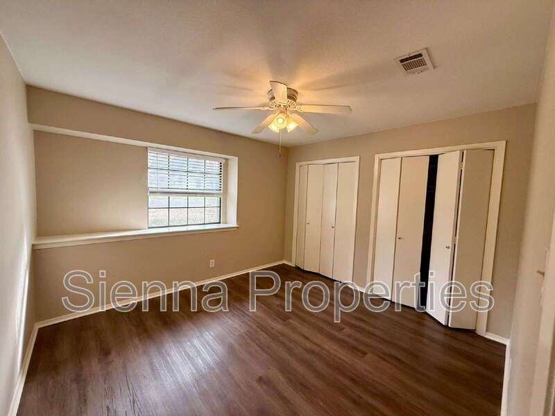 One story updated home! property image