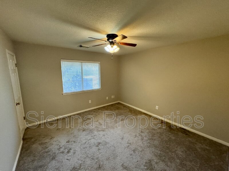 Cedar Park: Buttercup Creek: 4BD 3BA House for Lease property image