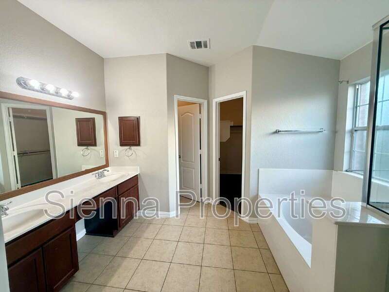 Buda: Garlic Creek: 3BD 2BA Home for Rent property image