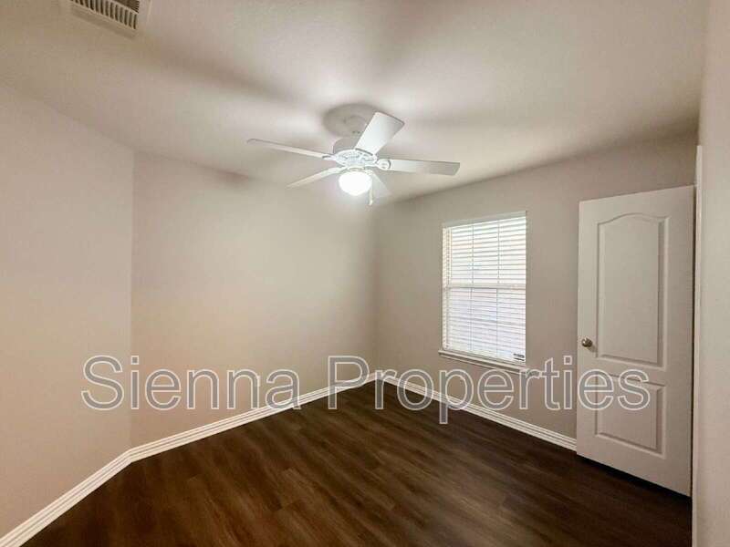 Buda: Garlic Creek: 3BD 2BA Home for Rent property image