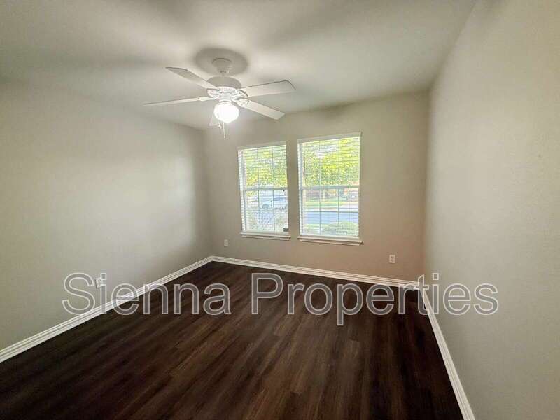 Buda: Garlic Creek: 3BD 2BA Home for Rent property image