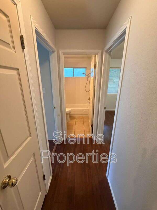Cedar Park: Crossing at Carriage Hills property image