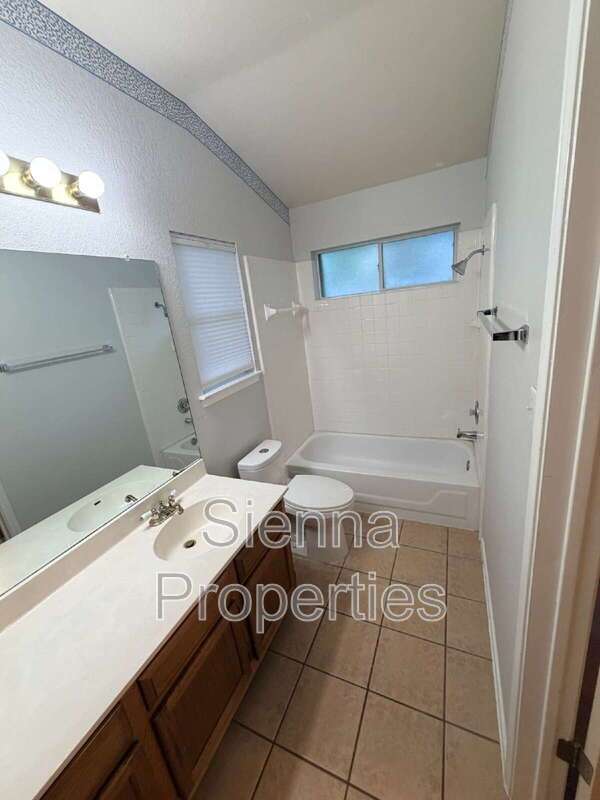 Cedar Park: Crossing at Carriage Hills property image