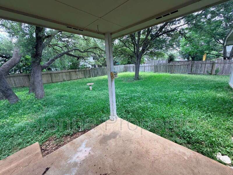 Cedar Park: Crossing at Carriage Hills property image
