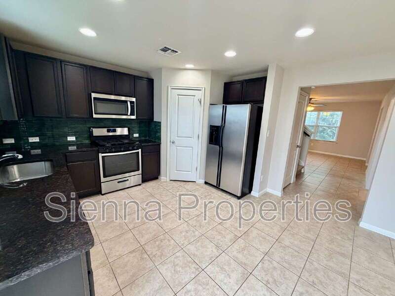 3 Bed / 2.5 Bath Home in Blanco Vista property image
