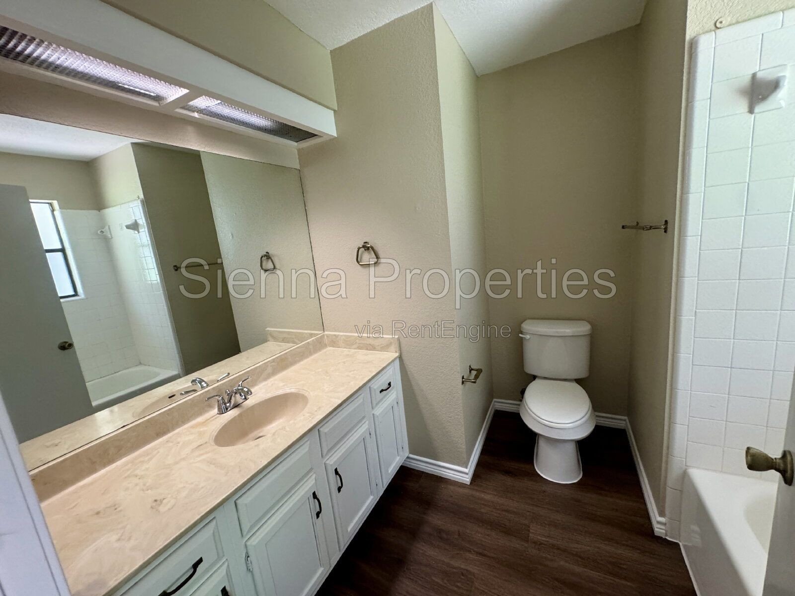 South Austin: 3 Bed 2 Bath Home For Lease property image