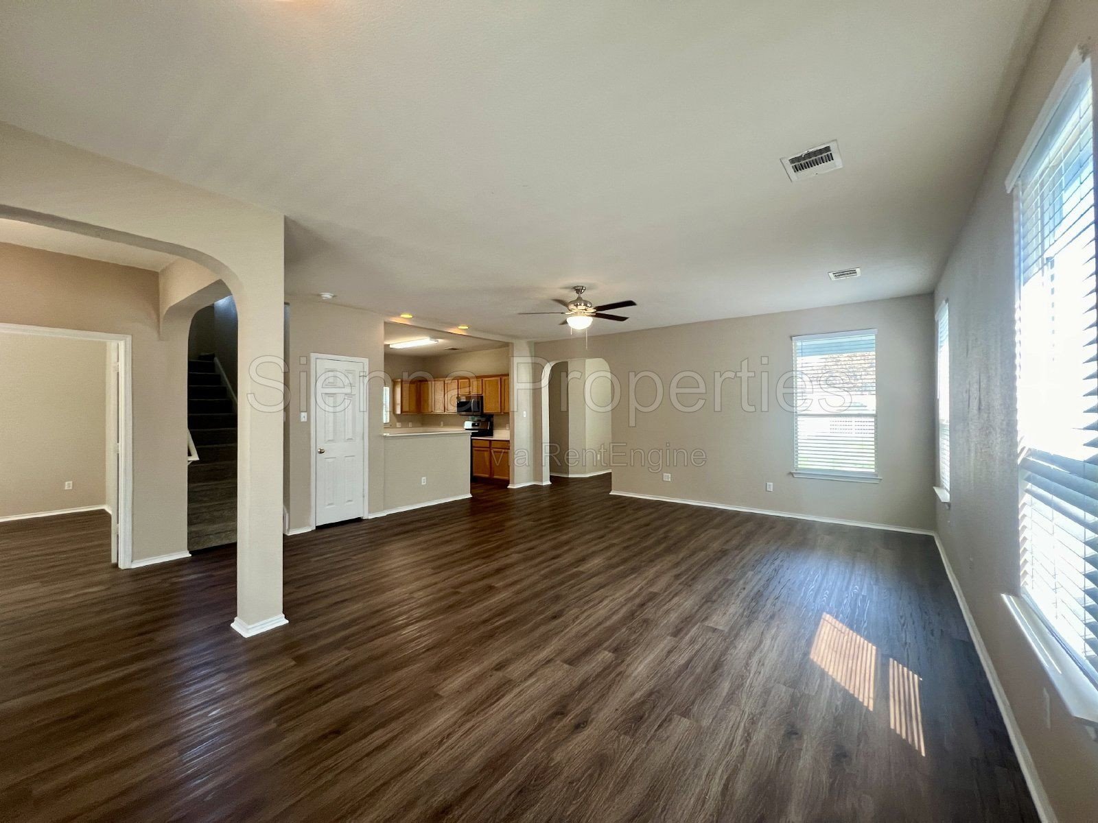 Kyle Tx: 3BD 2.5BA home for rent in Plum Creek property image