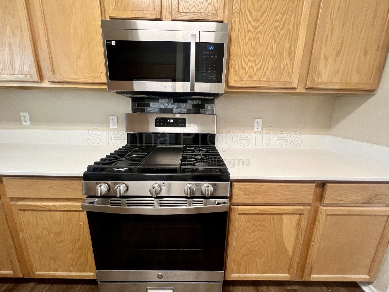Kyle Tx: 3BD 2.5BA home for rent in Plum Creek property image