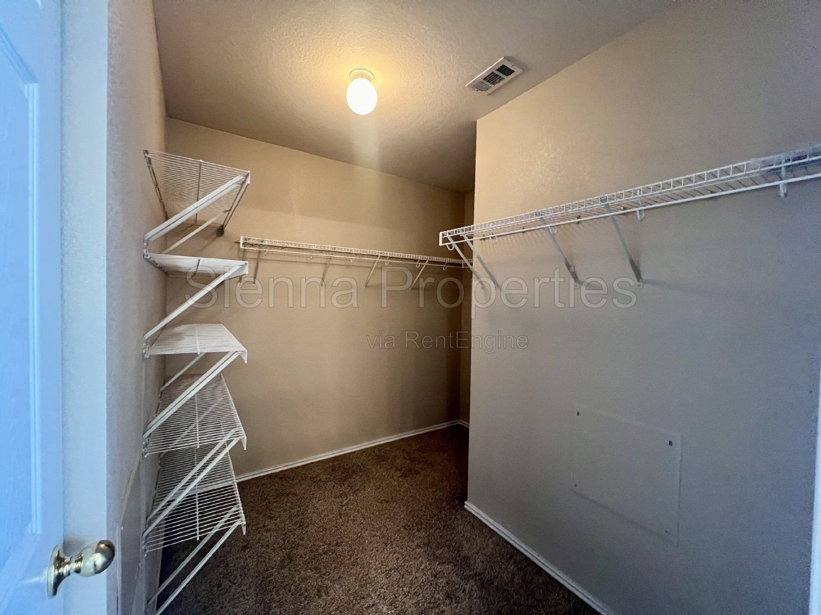 Kyle Tx: 3BD 2.5BA home for rent in Plum Creek property image