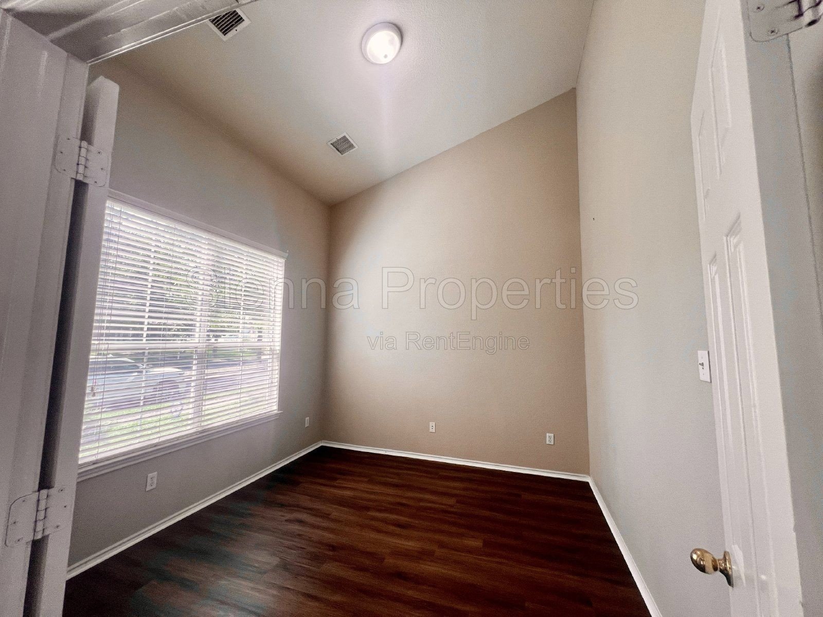Kyle Tx: 3BD 2.5BA home for rent in Plum Creek property image