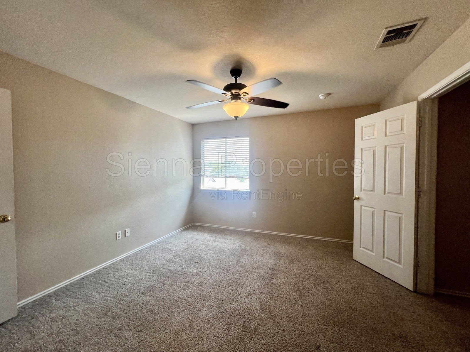 Kyle Tx: 3BD 2.5BA home for rent in Plum Creek property image