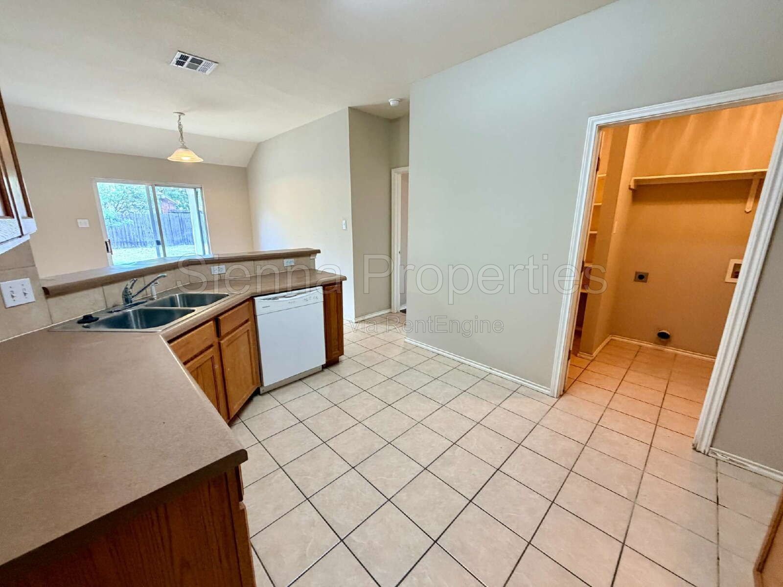 Leander: North Creek property image