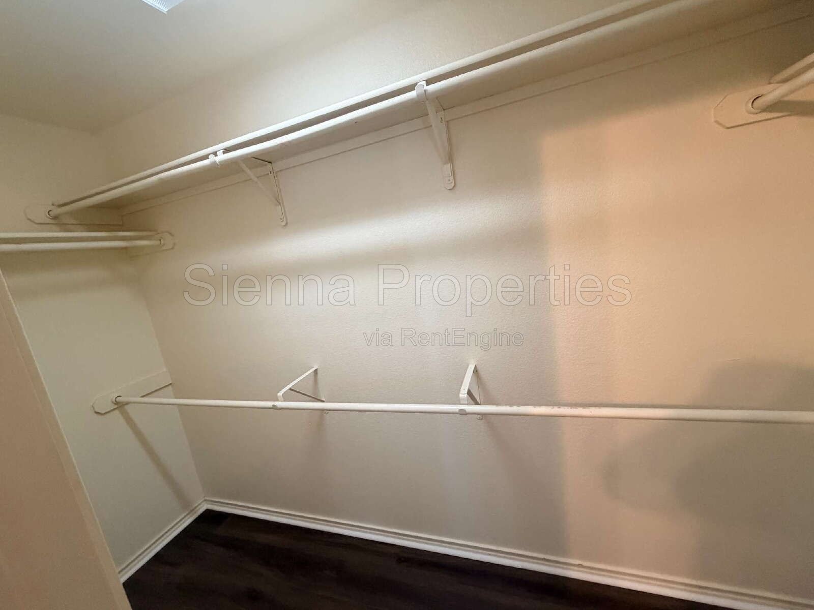 Leander: North Creek property image