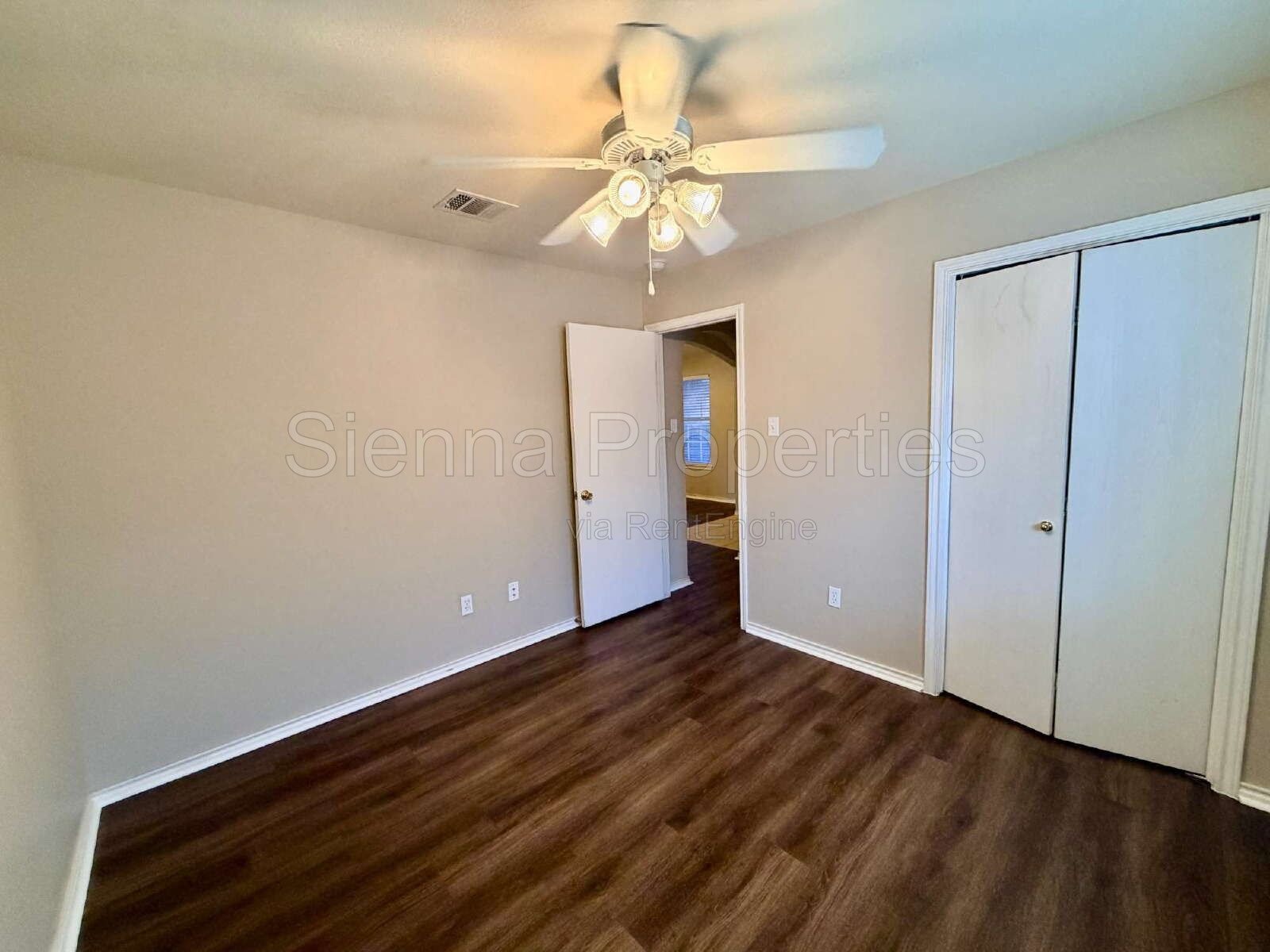 Leander: North Creek property image