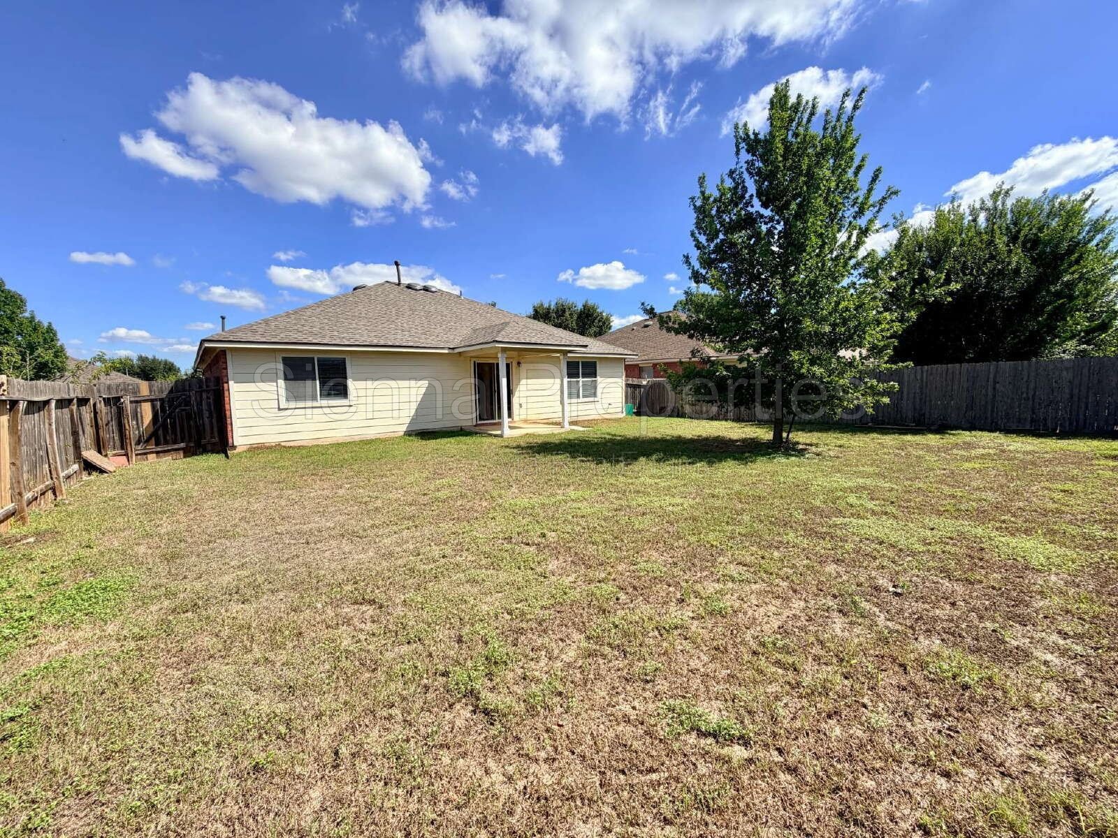 Leander: North Creek property image